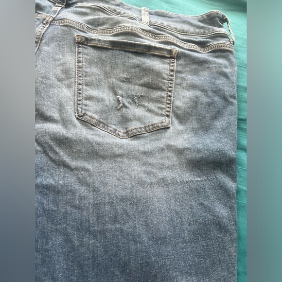 Torrid 28R Super Soft Jegging Medium Wash - Picture 8 of 11